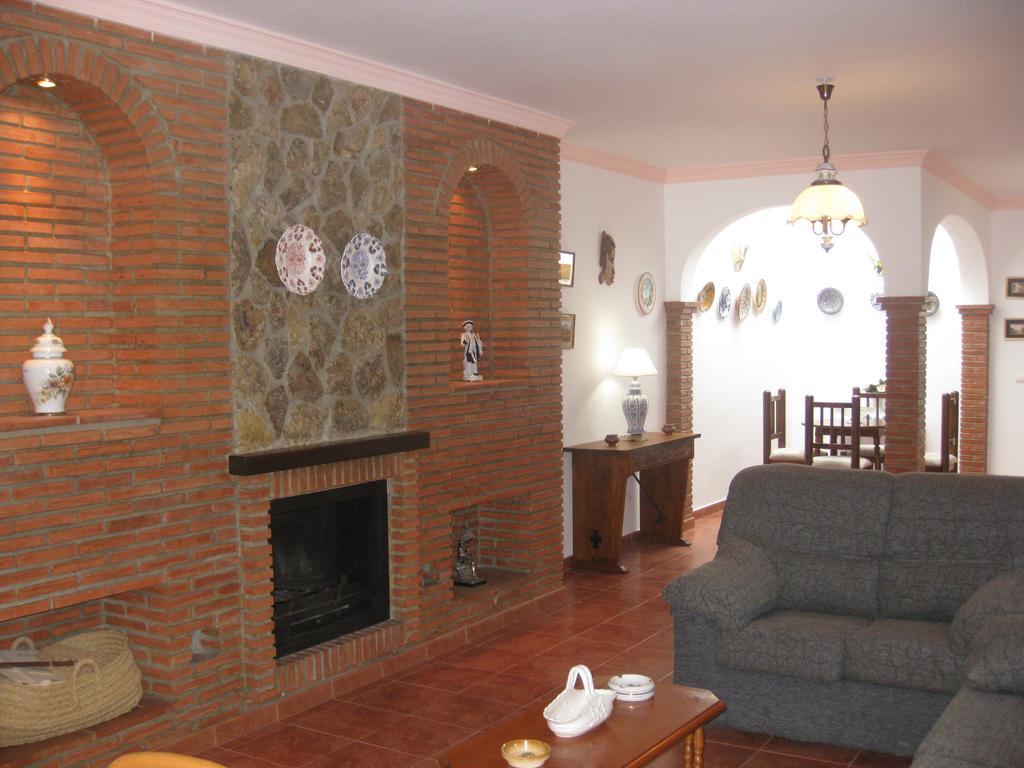 Villa Remedios Cuevas del Becerro Phòng bức ảnh