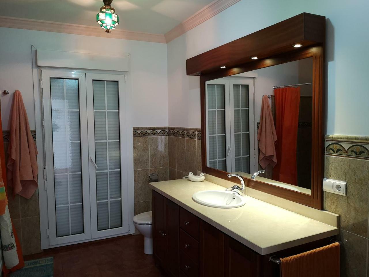 Villa Remedios Cuevas del Becerro Ngoại thất bức ảnh